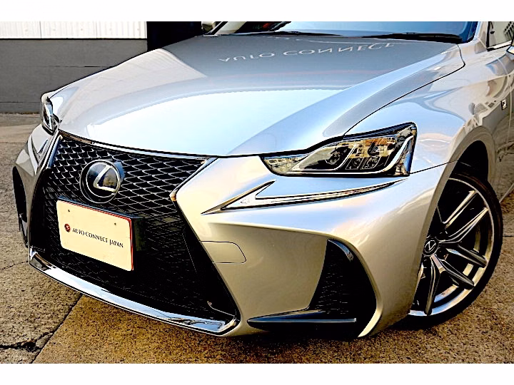 Lexus IS300h