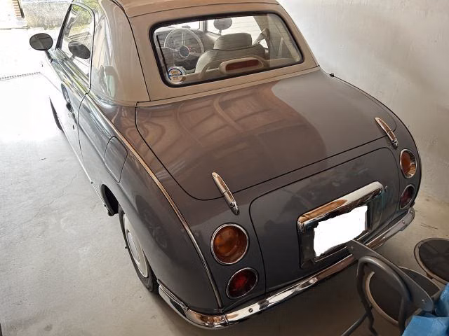 Nissan Figaro