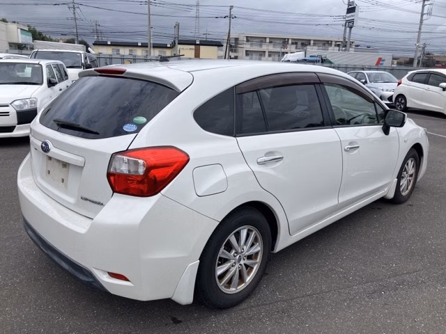SUBARU IMPREZA