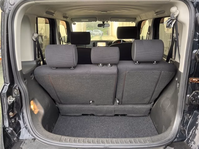 NISSAN CUBE