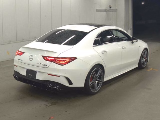 MERCEDES-BENZ CLA-CLASS