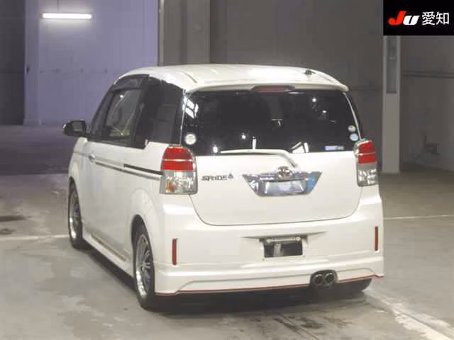 TOYOTA SPADE