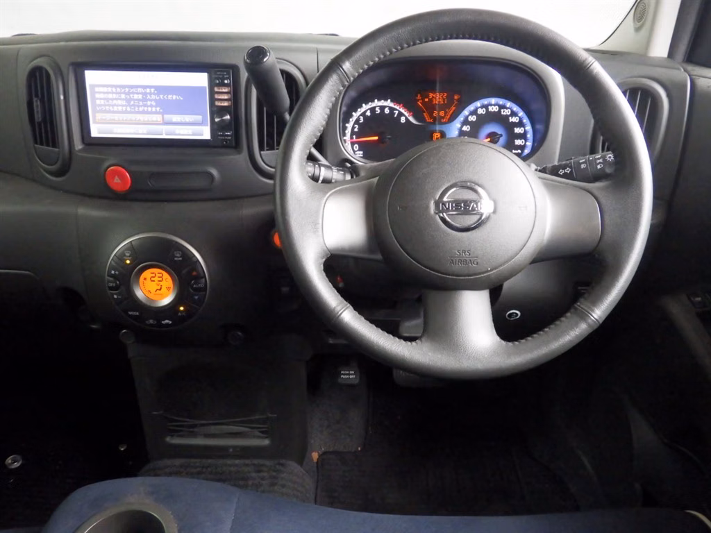NISSAN CUBE