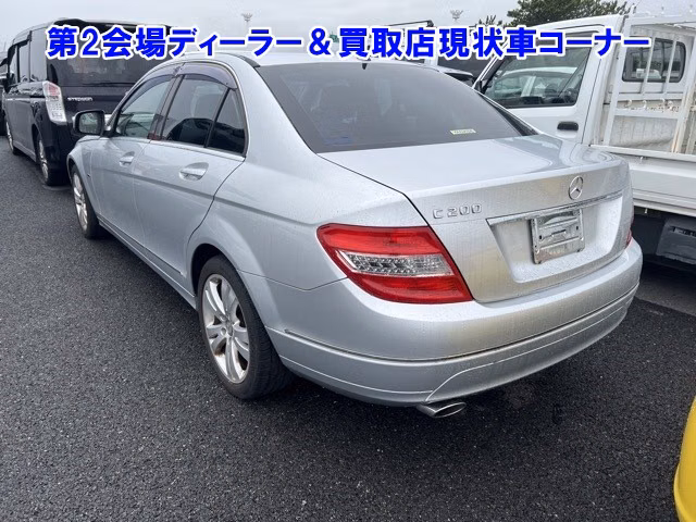MERCEDES-BENZ C-CLASS