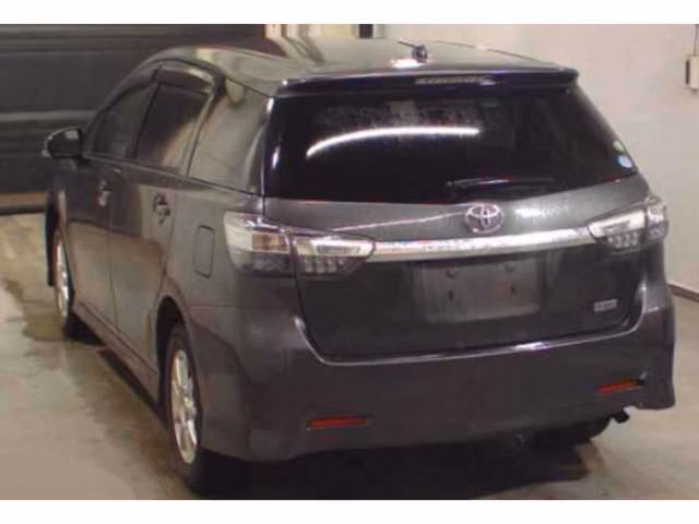 TOYOTA WISH