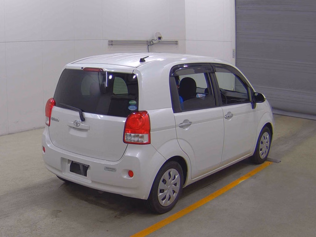 TOYOTA PORTE