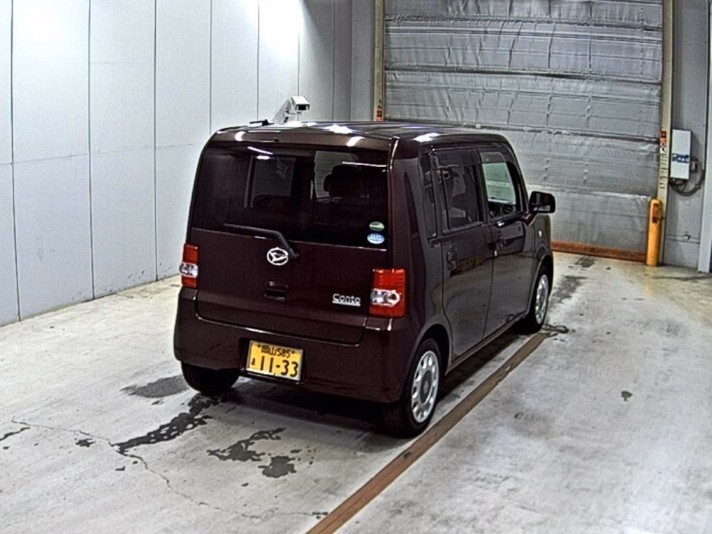 DAIHATSU MOVE CONTE