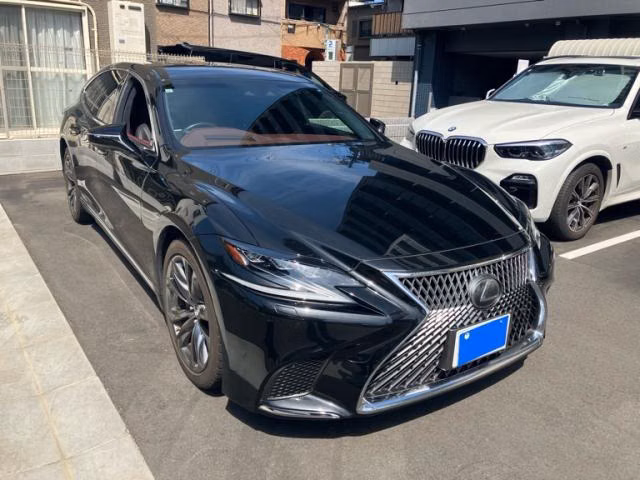 LEXUS LS500H