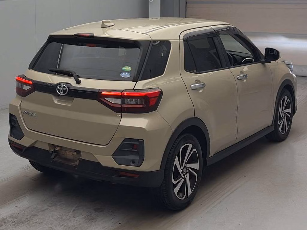 TOYOTA RAIZE