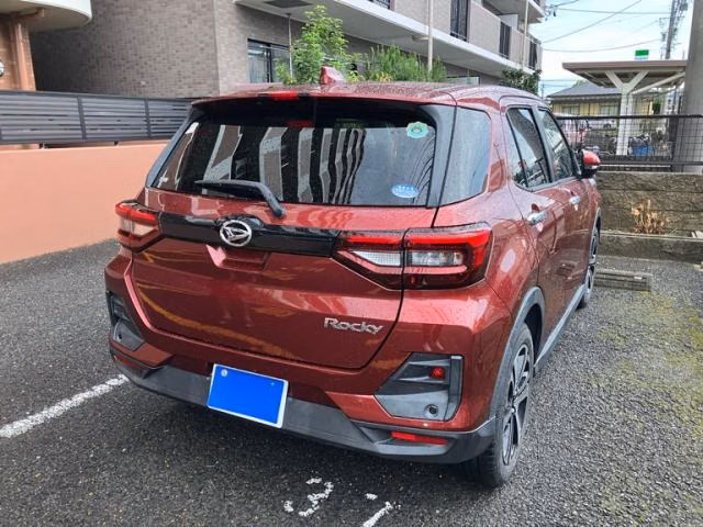 DAIHATSU ROCKY