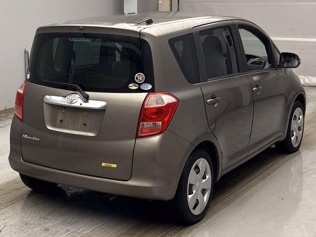 TOYOTA RACTIS