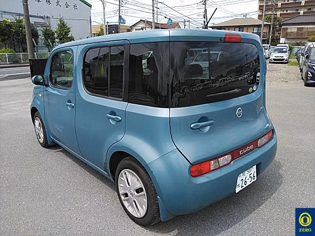 NISSAN CUBE