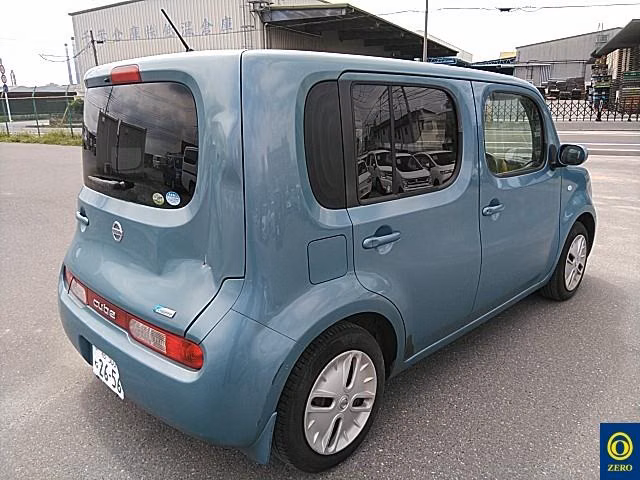 NISSAN CUBE