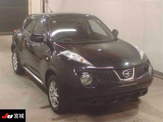 NISSAN JUKE