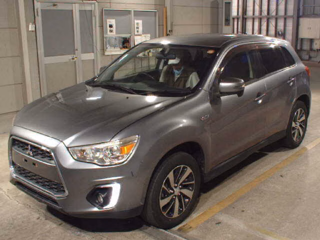 MITSUBISHI RVR