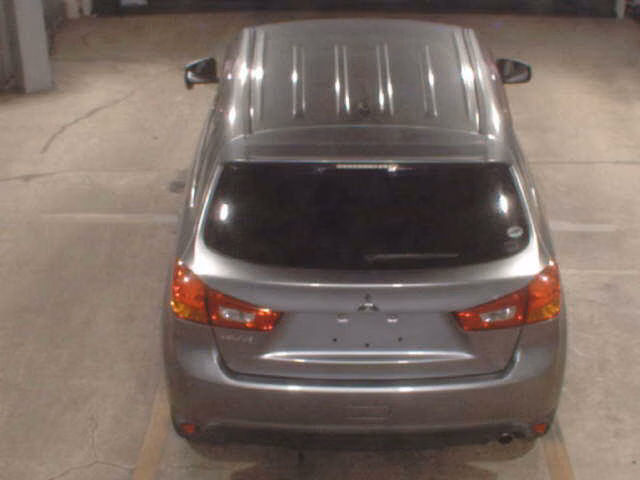 MITSUBISHI RVR