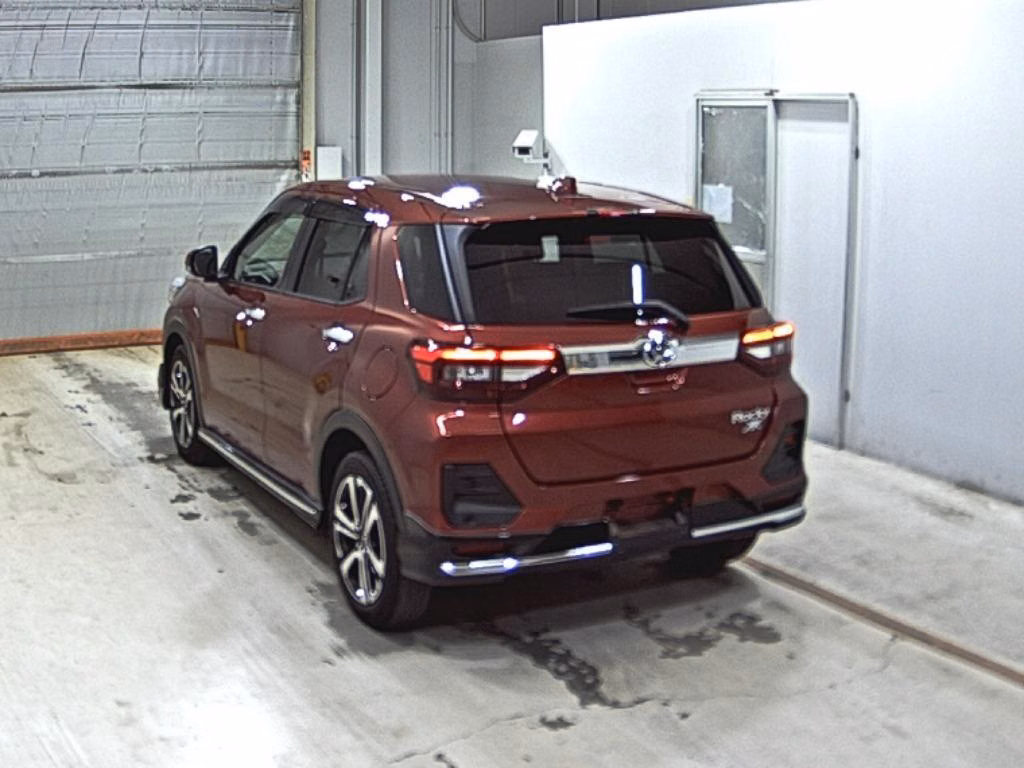 DAIHATSU ROCKY