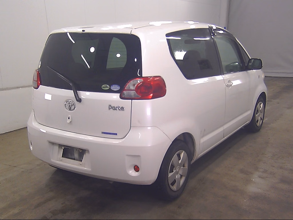 TOYOTA PORTE