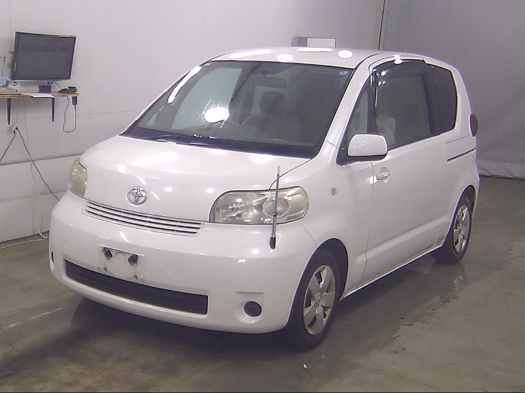 TOYOTA PORTE