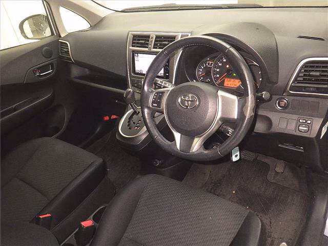 TOYOTA RACTIS