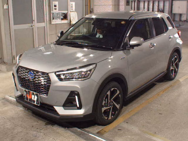 DAIHATSU ROCKY