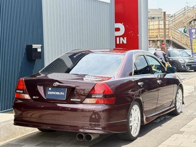TOYOTA MARK II