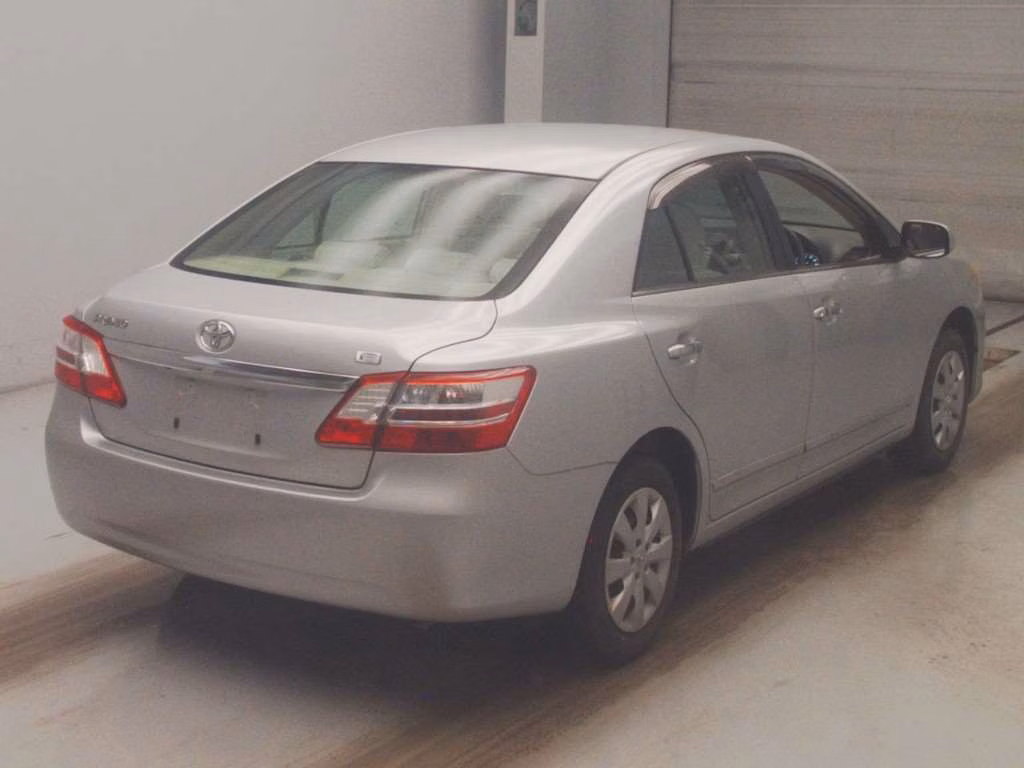 TOYOTA PREMIO