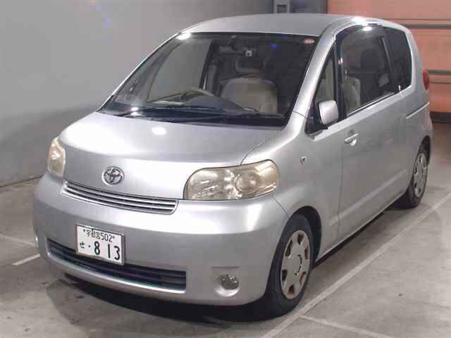 TOYOTA PORTE