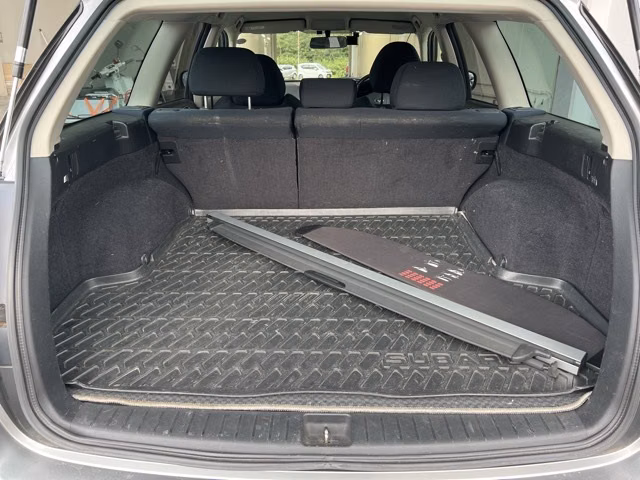 SUBARU LEGACY