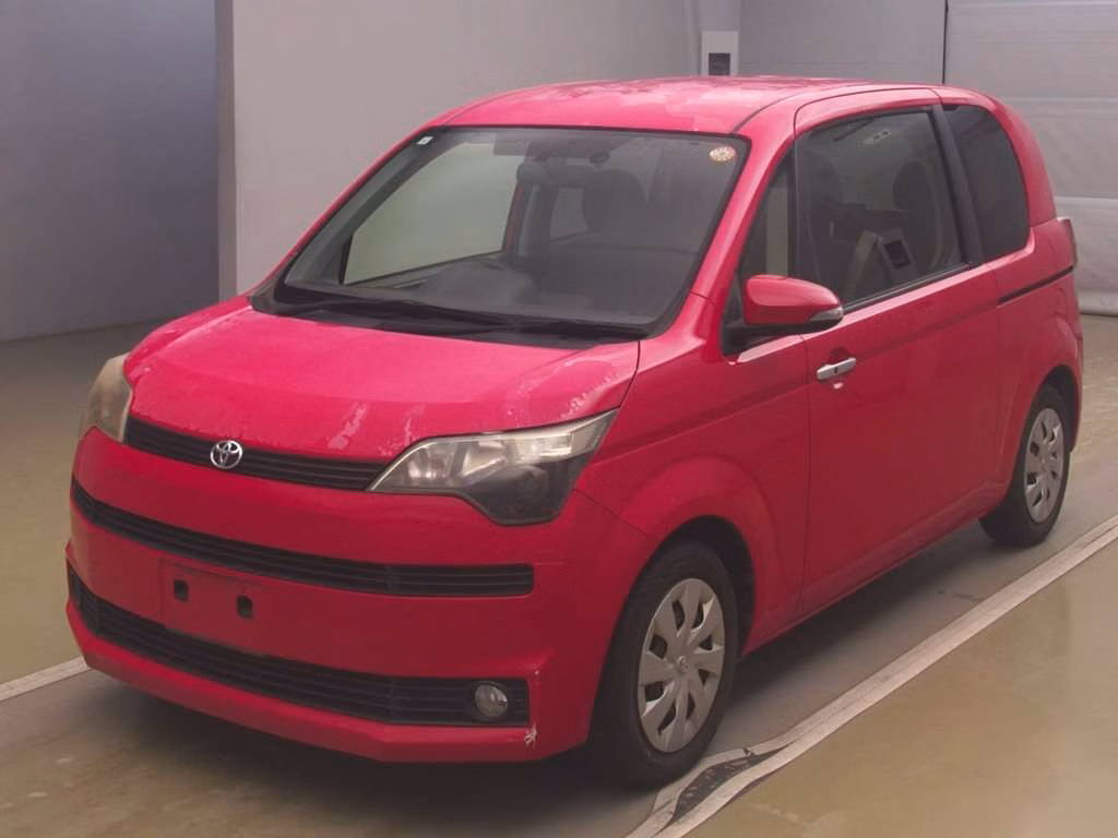 TOYOTA SPADE