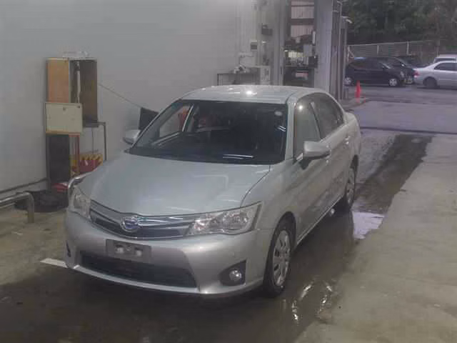 TOYOTA COROLLA AXIO