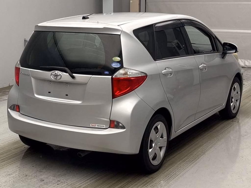 TOYOTA RACTIS