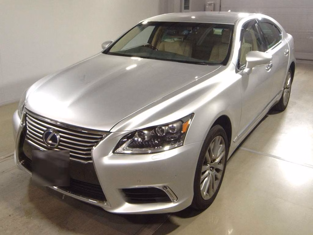 Lexus LS600h
