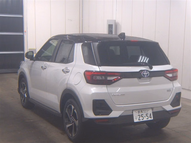 TOYOTA RAIZE