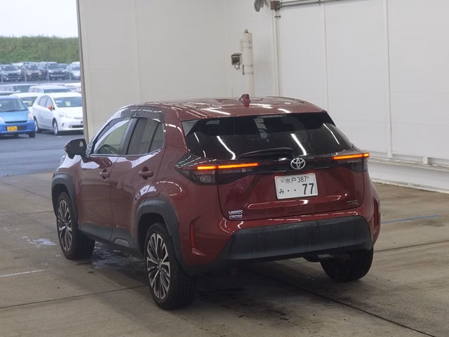 TOYOTA YARIS CROSS