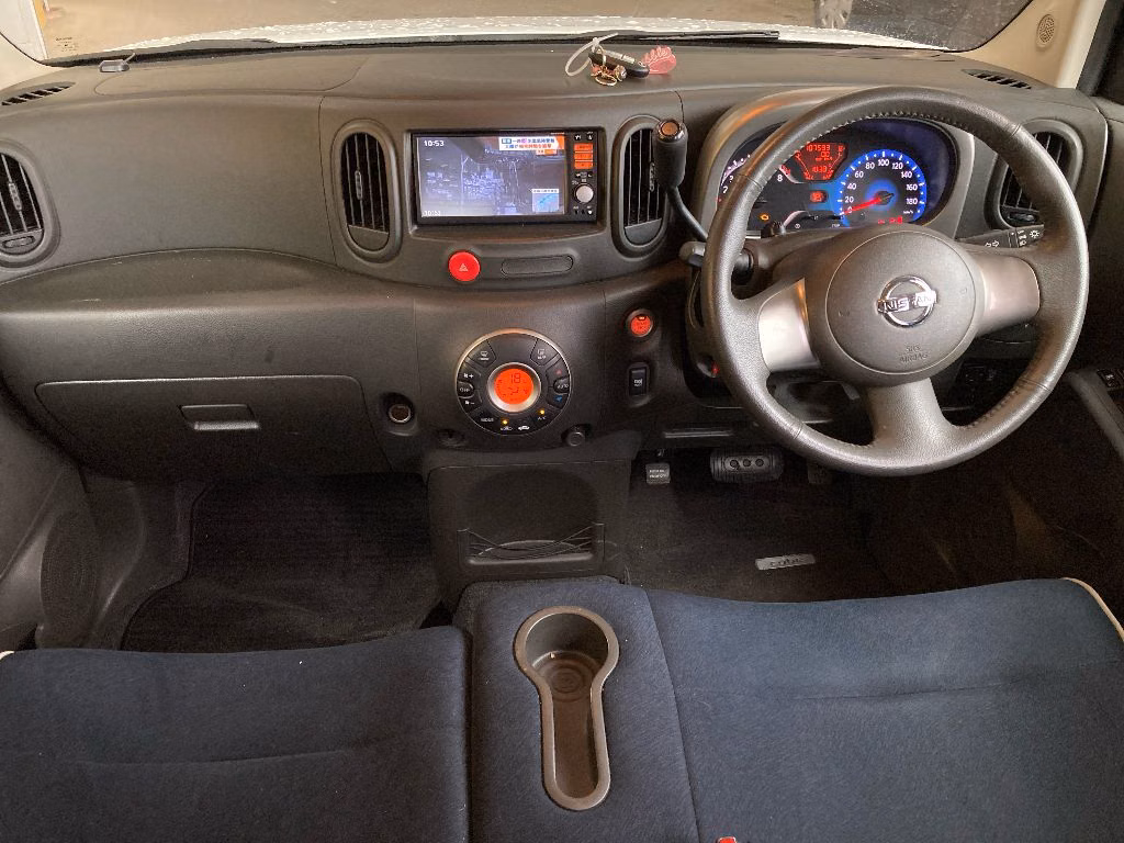 NISSAN CUBE