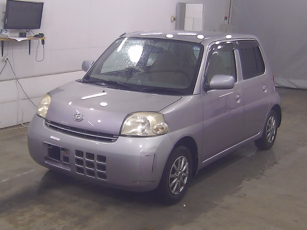 DAIHATSU ESSE