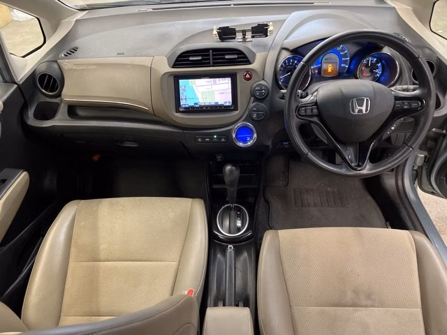 HONDA FIT SHUTTLE