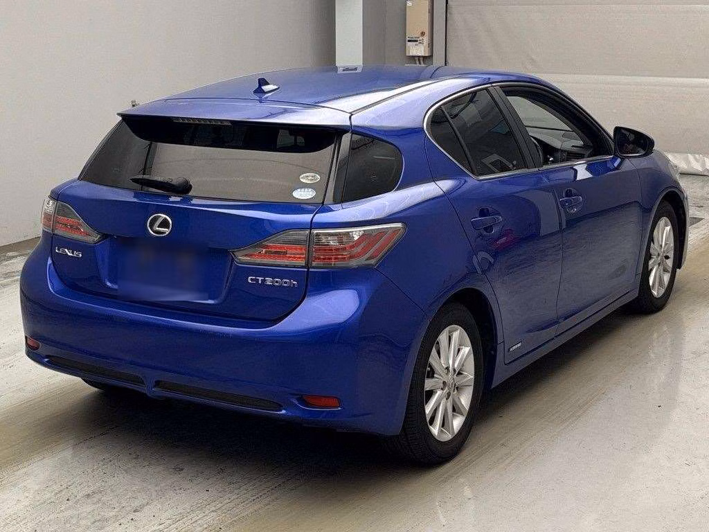 LEXUS CT200H