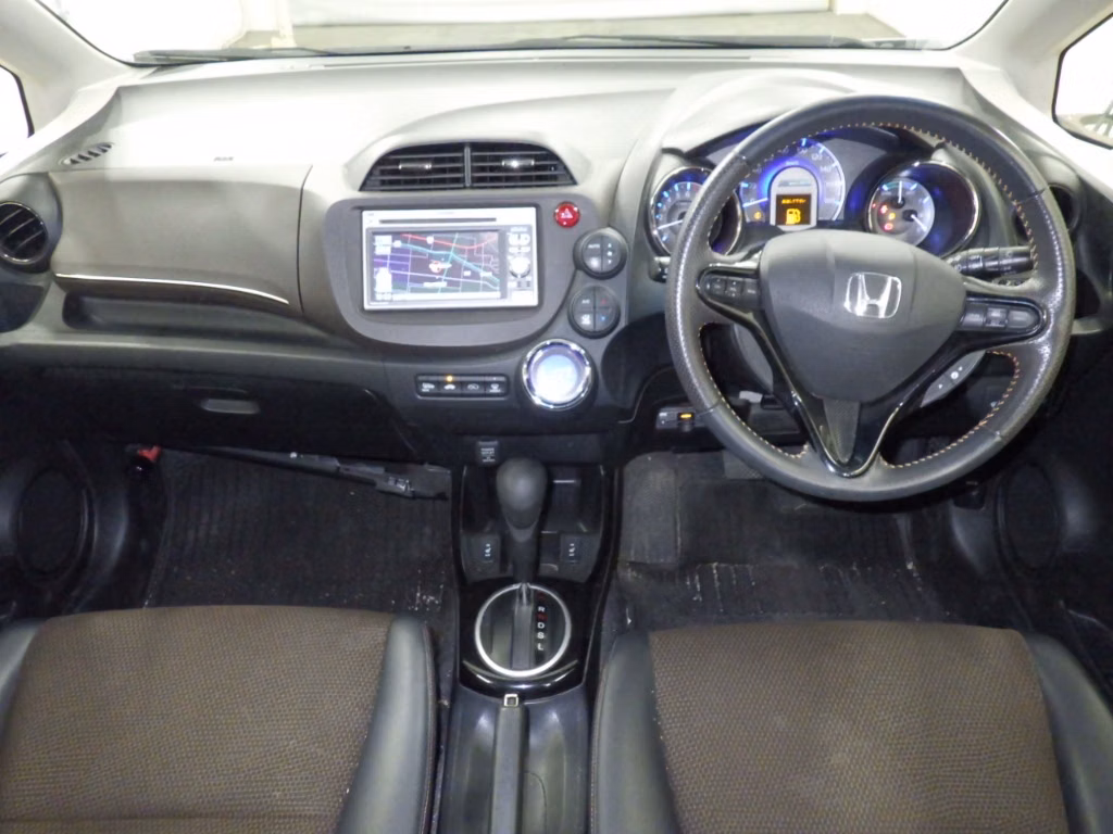 HONDA FIT SHUTTLE