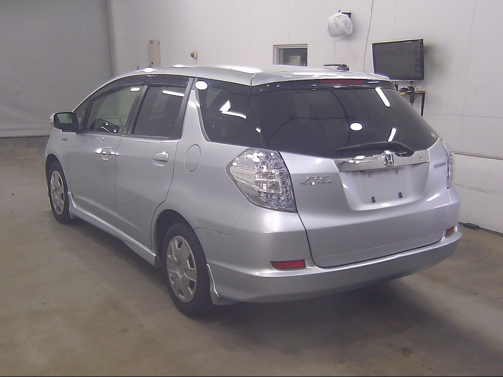 HONDA FIT SHUTTLE