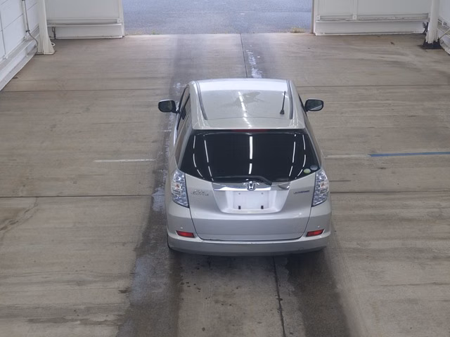 HONDA FIT SHUTTLE