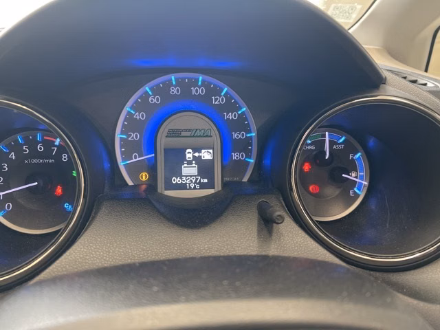 HONDA FIT SHUTTLE