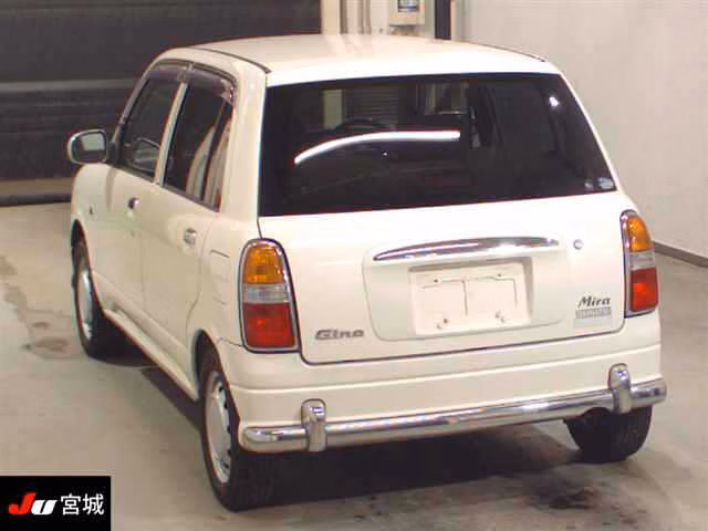 DAIHATSU MIRA GINO