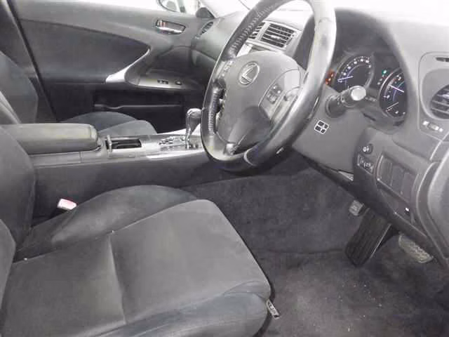 LEXUS IS350