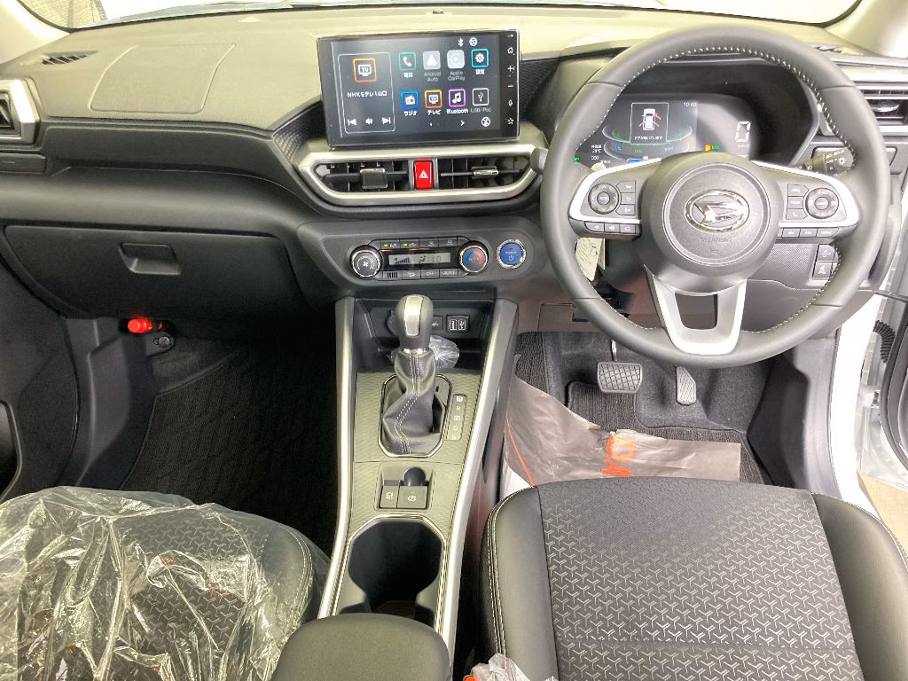 DAIHATSU ROCKY