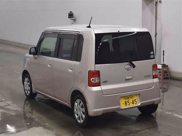 DAIHATSU MOVE CONTE