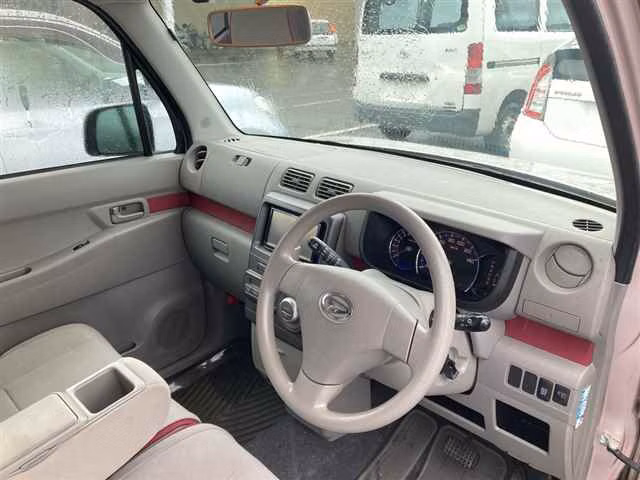 DAIHATSU MOVE CONTE