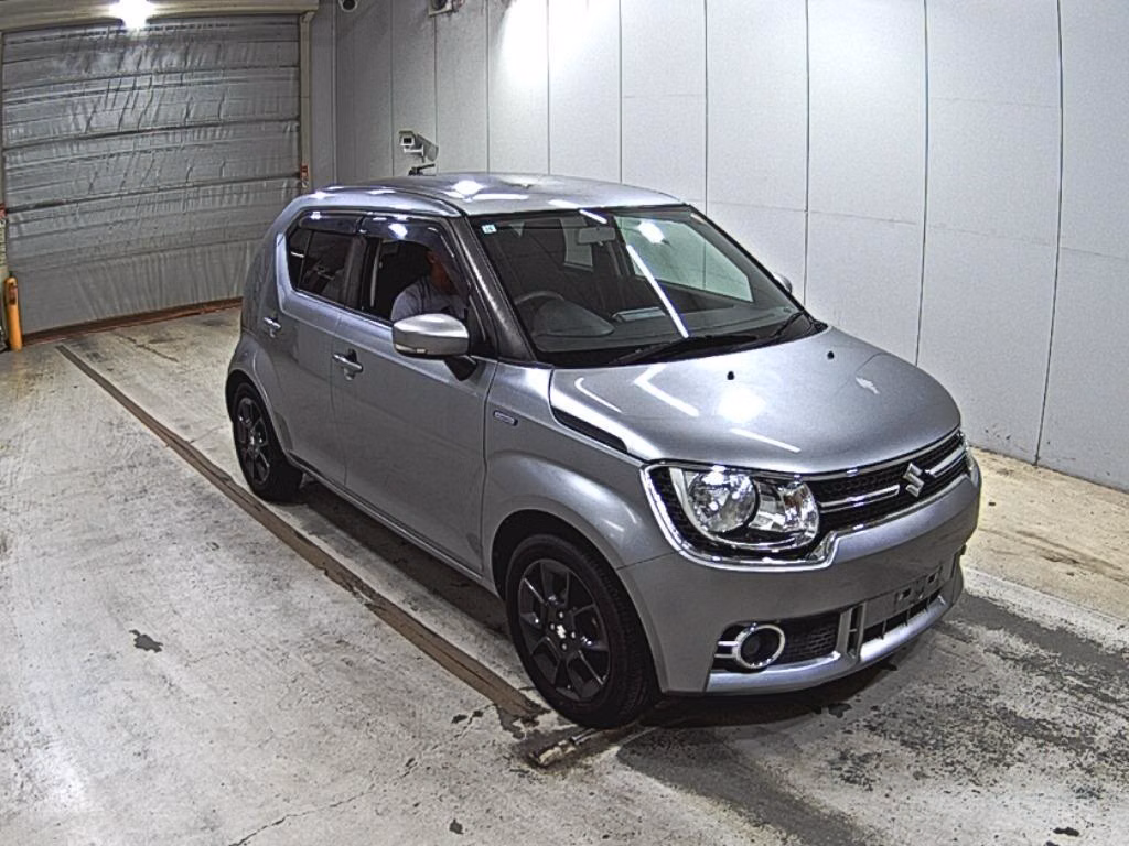 Suzuki Ignis
