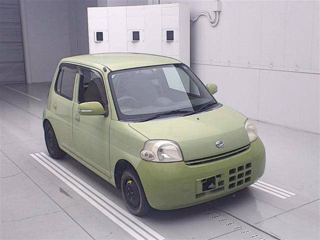 DAIHATSU ESSE